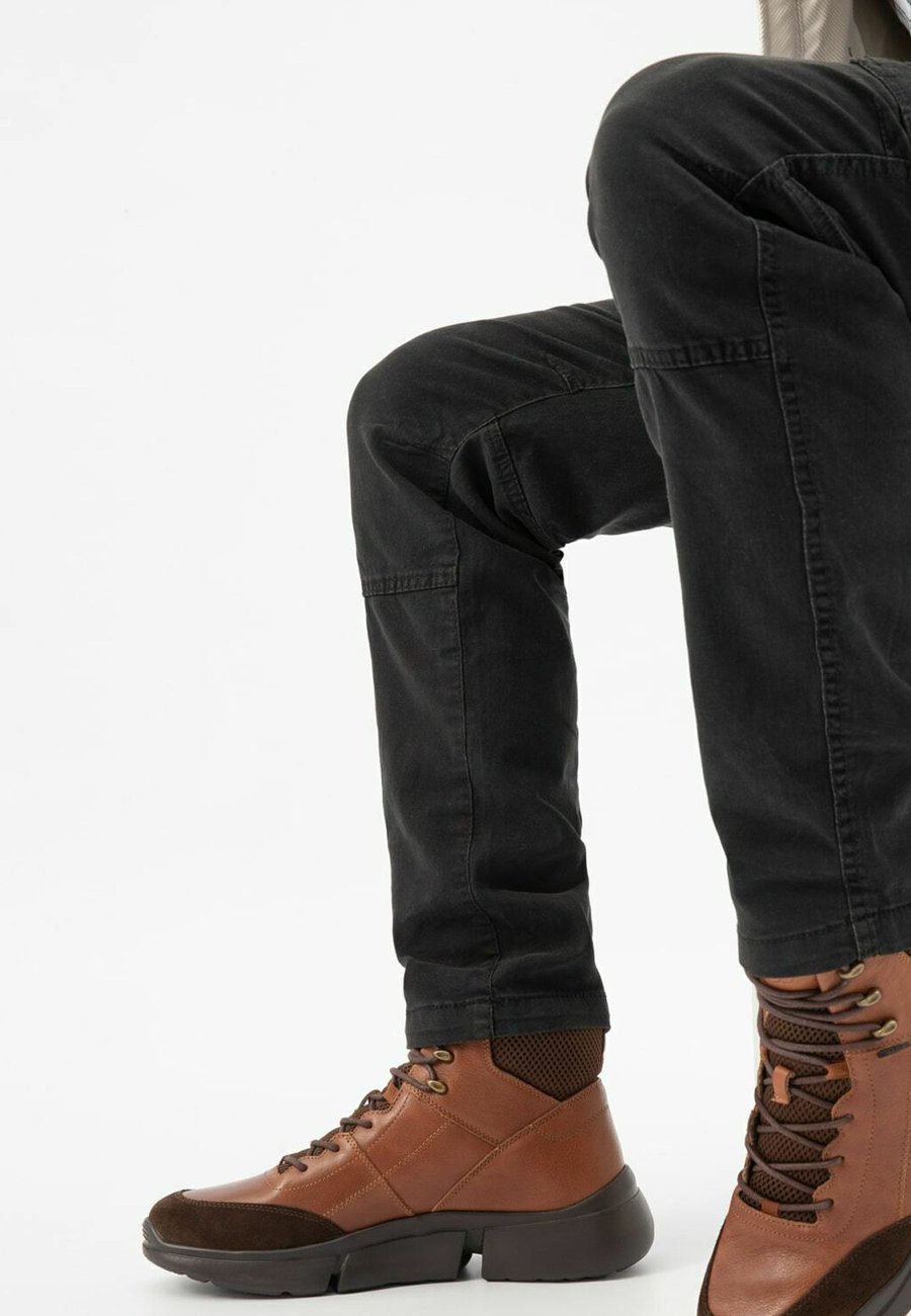 Ботинки Wojas Lace-up ankle boots, Brown
Ботинки Wojas Lace-up ankle boots, Brown