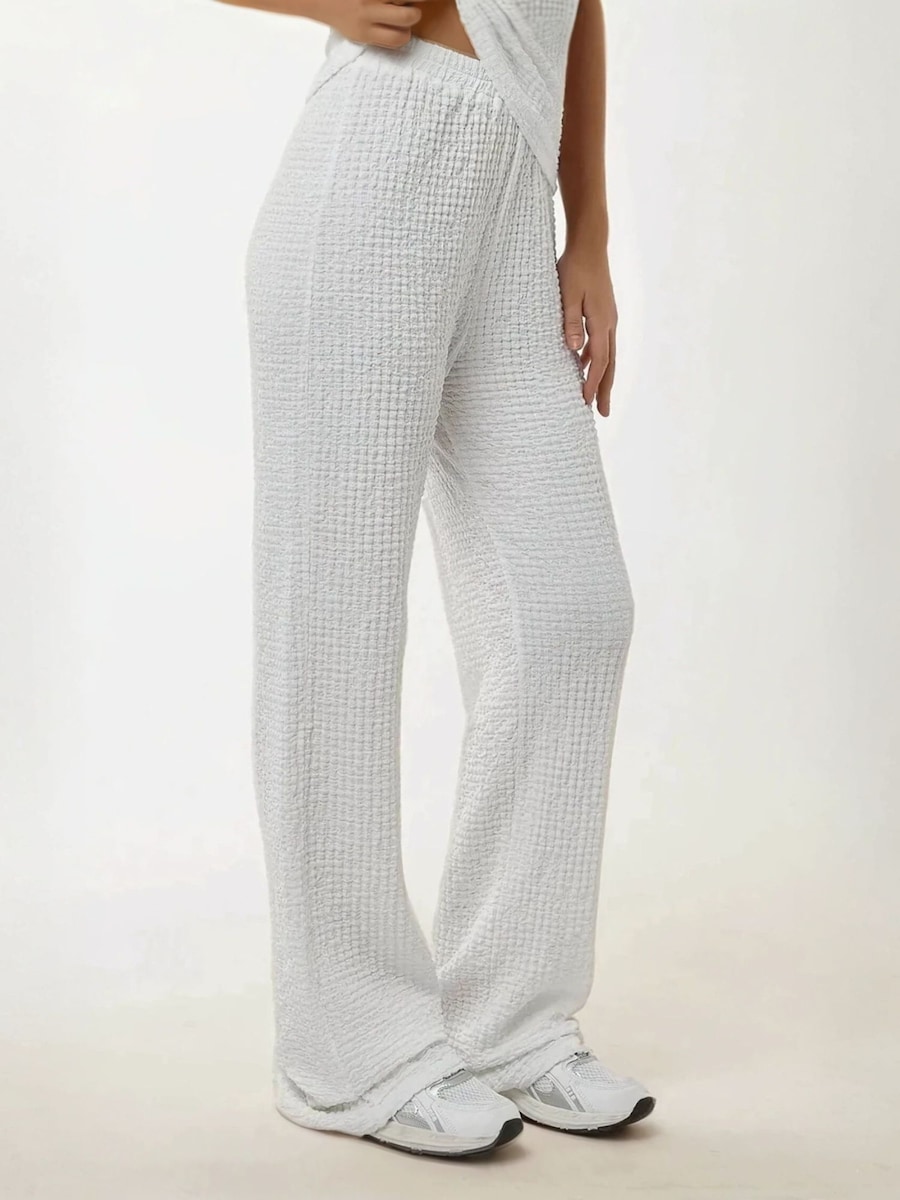 Широкие брюки Hiccup, белый
Широкие брюки Hiccup, белый