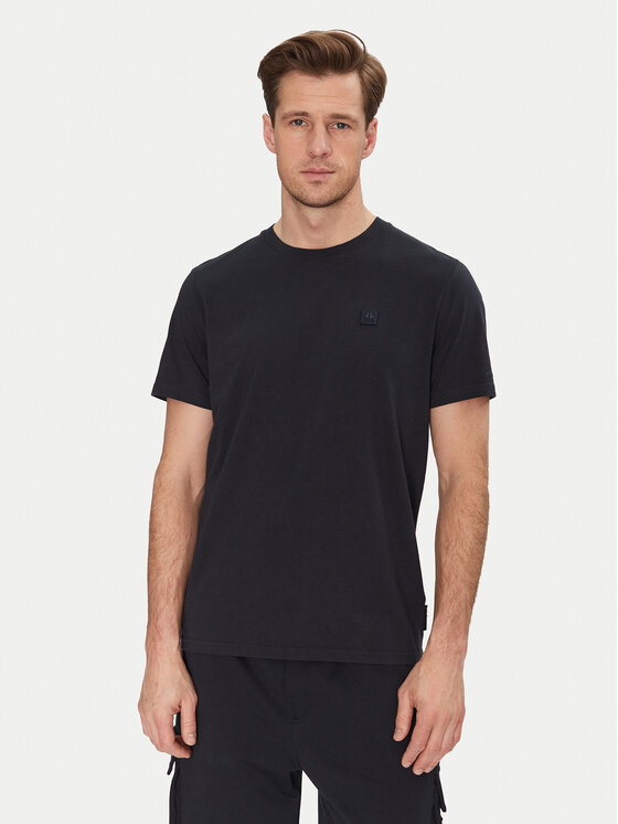 Футболка обычного кроя Duluth M15MT759 Moose Knuckles, синий
Футболка обычного кроя Duluth M15MT759 Moose Knuckles, синий