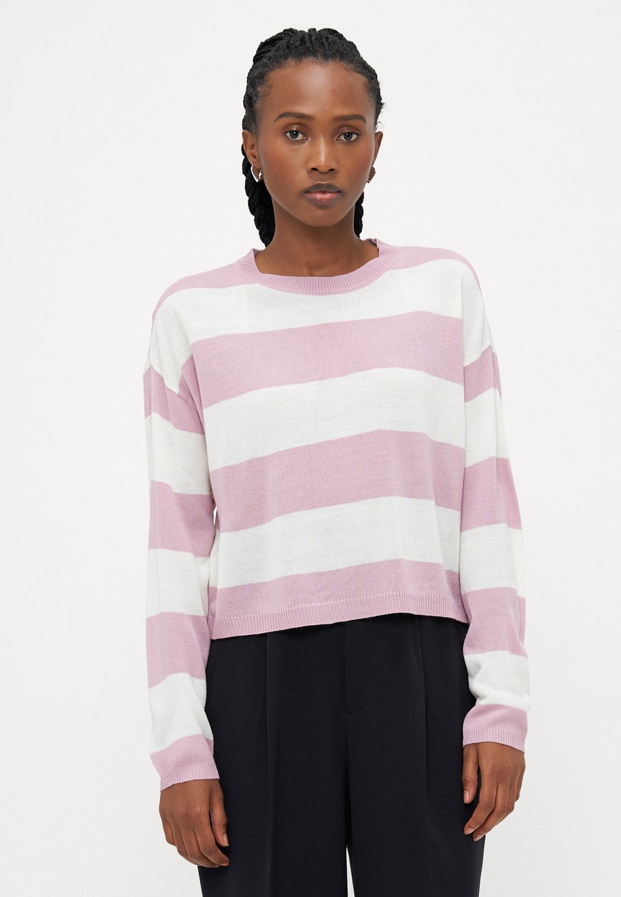 Джемпер ONLY Petite ONLDERRY STRIPE O NECK , Keepsake Lilac/Cloud Dancer/Lilac
Джемпер ONLY Petite ONLDERRY STRIPE O NECK , Keepsake Lilac/Cloud Dancer/Lilac