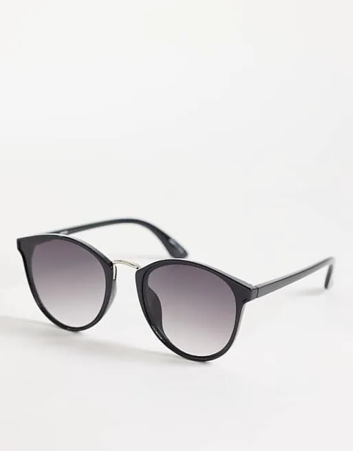 Черные круглые солнцезащитные очки Pieces
Черные круглые солнцезащитные очки Pieces