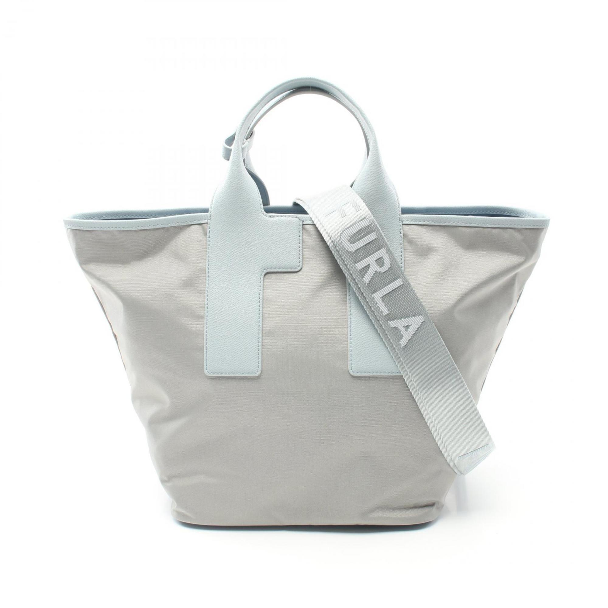 Синяя большая сумка Furla из нейлоновой парусины, Синий, Синяя большая сумка Furla из нейлоновой парусины
Синяя большая сумка Furla из нейлоновой парусины, Синий, Синяя большая сумка Furla из нейлоновой парусины