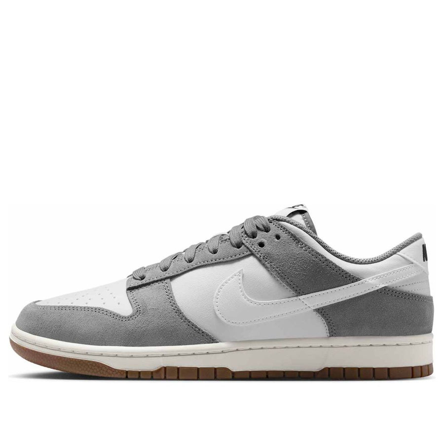 Кроссовки Nike Dunk Low 'Grey Suede', серый 
Кроссовки Nike Dunk Low 'Grey Suede', серый