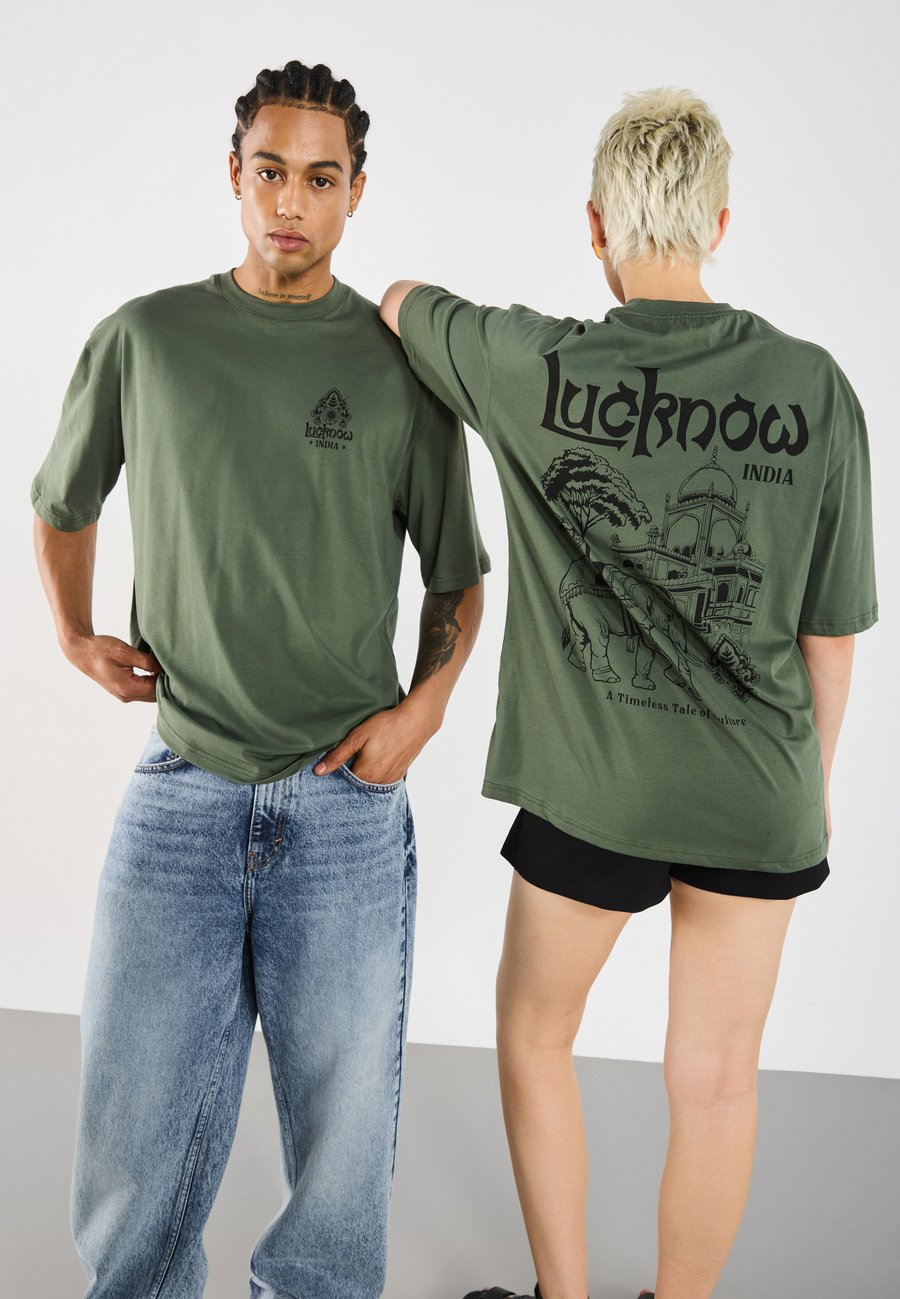 Футболка YOURTURN UNISEX, Thyme/Green, Зеленый, Футболка YOURTURN UNISEX, Thyme/Green
Футболка YOURTURN UNISEX, Thyme/Green, Зеленый, Футболка YOURTURN UNISEX, Thyme/Green