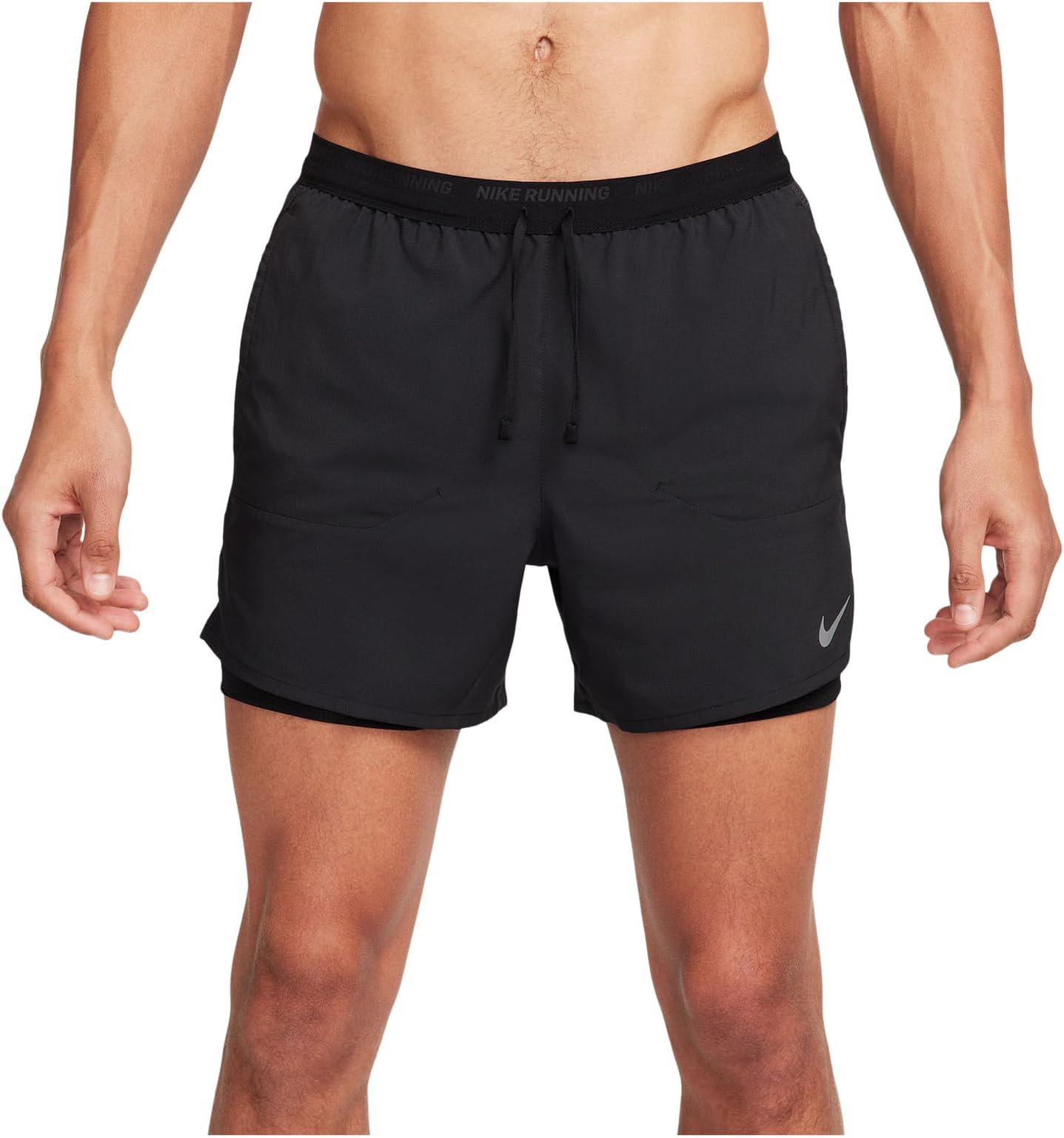 Мужские шорты Dri-FIT Stride 2-в-1 длиной 5 дюймов Nike, Black/Black/Black/Reflective Silver
Мужские шорты Dri-FIT Stride 2-в-1 длиной 5 дюймов Nike, Black/Black/Black/Reflective Silver