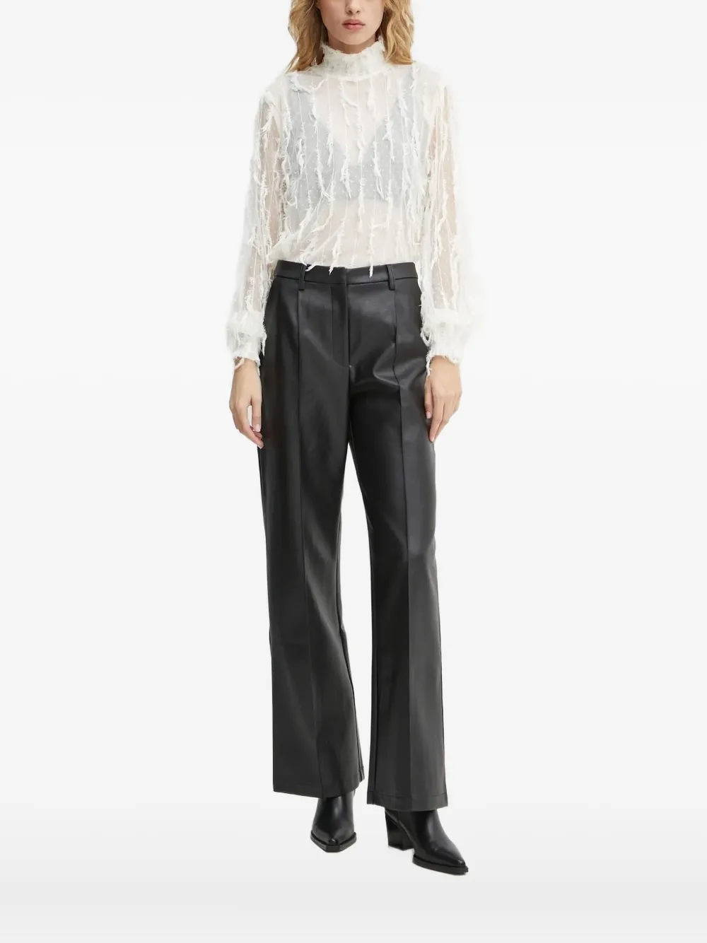 Блузка с бахромой MUNTHE, белый
Блузка с бахромой MUNTHE, белый