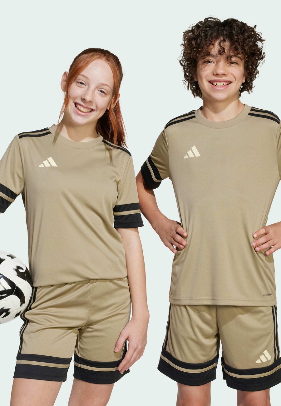 Футболка Adidas Performance SQUADRA SHORT SLEEVE UNISEX, Blanch Cargo Black Warm Vanilla/Beige, Белый, Футболка Adidas Performance SQUADRA SHORT SLEEVE UNISEX, Blanch Cargo Black Warm Vanilla/Beige
Футболка Adidas Performance SQUADRA SHORT SLEEVE UNISEX, Blanch Cargo Black Warm Vanilla/Beige, Белый, Футболка Adidas Performance SQUADRA SHORT SLEEVE UNISEX, Blanch Cargo Black Warm Vanilla/Beige