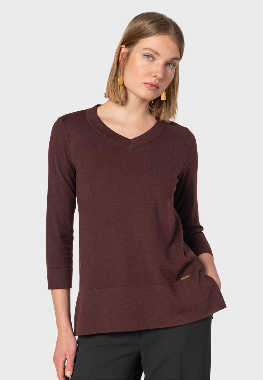 Джемпер NAULOVER Jumper, Dark Brown
Джемпер NAULOVER Jumper, Dark Brown