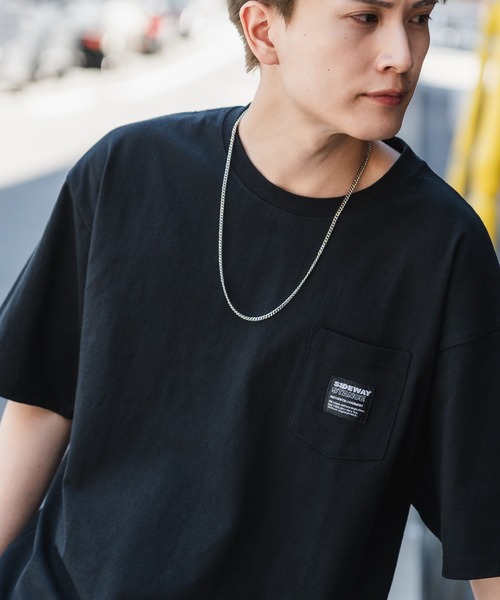 Футболка с коротким рукавом и карманом SIDEWAY STANCE, черный
Футболка с коротким рукавом и карманом SIDEWAY STANCE, черный