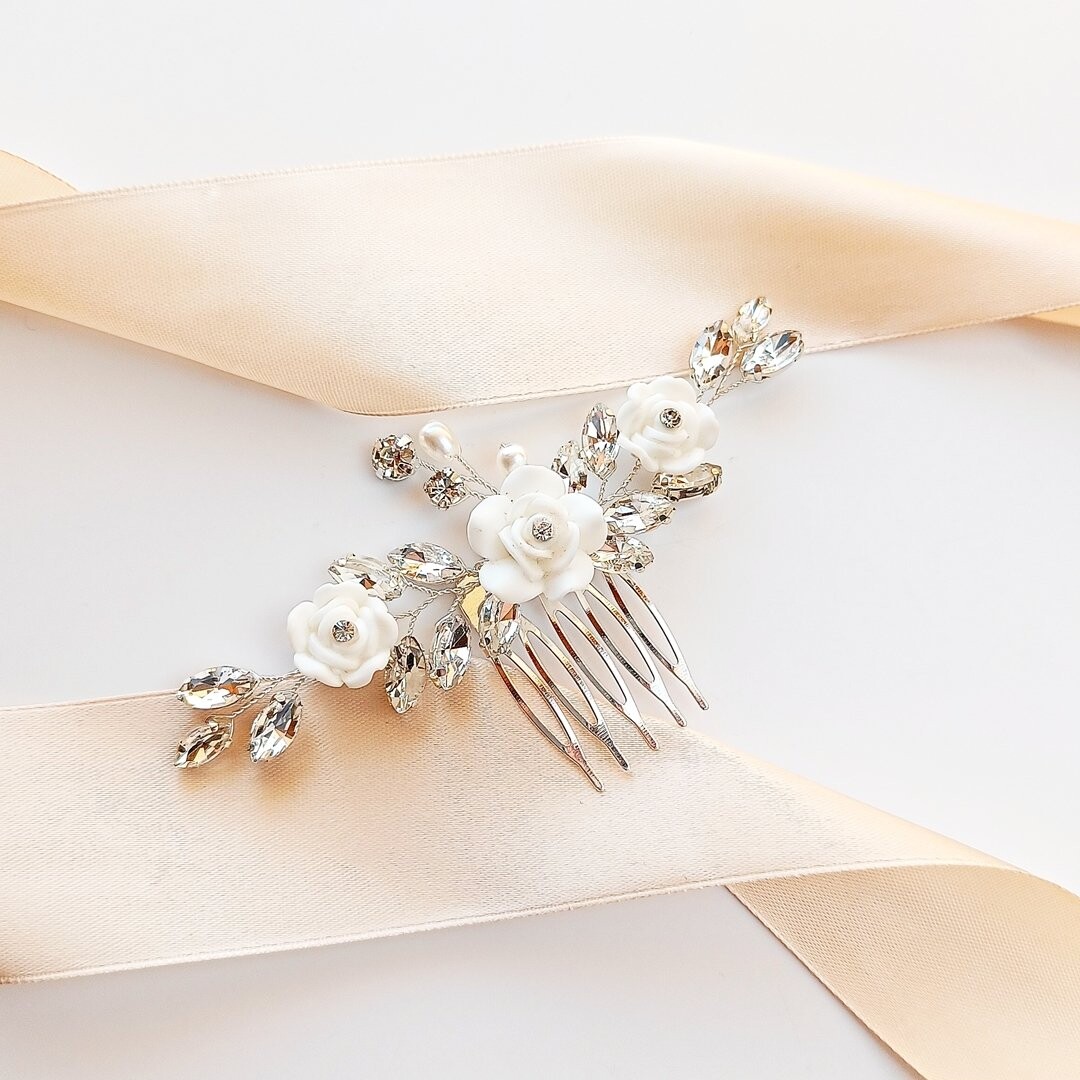 Свадебное украшение на распущенные волосы, серебряный гребешок Kokonet
Свадебное украшение на распущенные волосы, серебряный гребешок Kokonet