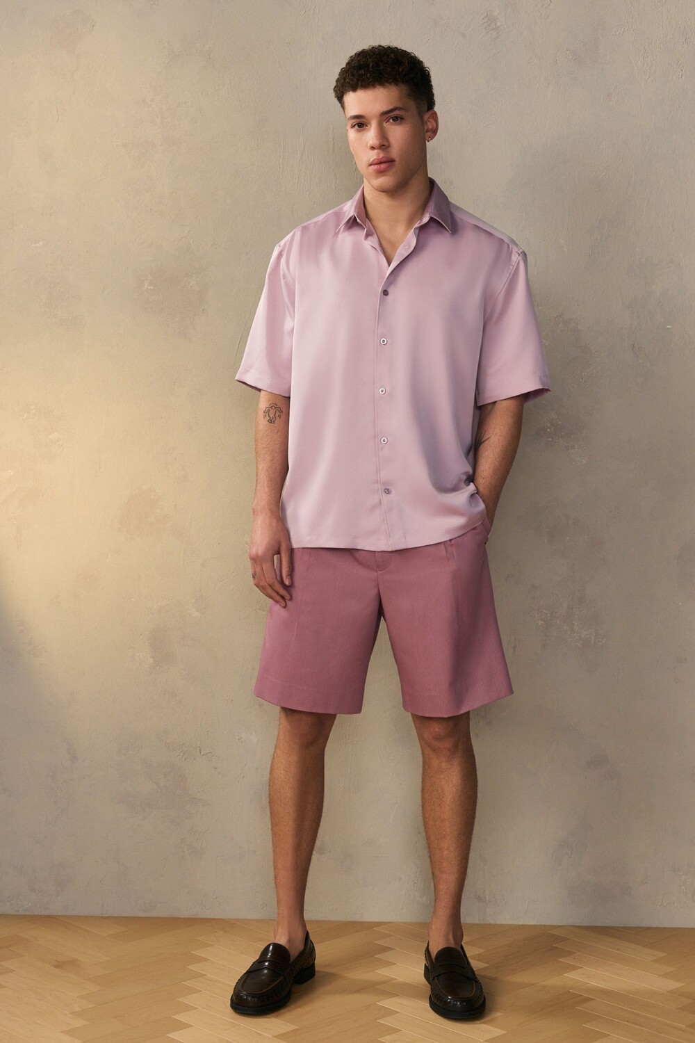 Изменить свободный стиль костюма шорты Next, розовый
Изменить свободный стиль костюма шорты Next, розовый