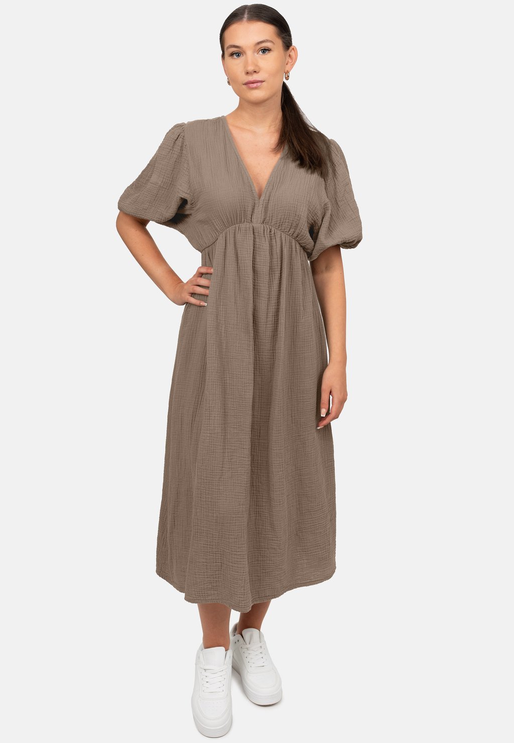 Повседневное платье SOMMER Reichstadt, серо-коричневый
Повседневное платье SOMMER Reichstadt, серо-коричневый