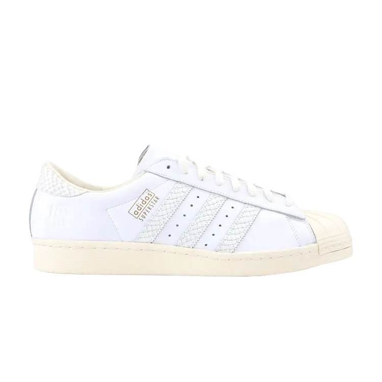 Кроссовки Adidas Undefeated x Superstar 80, белый 
Кроссовки Adidas Undefeated x Superstar 80, белый