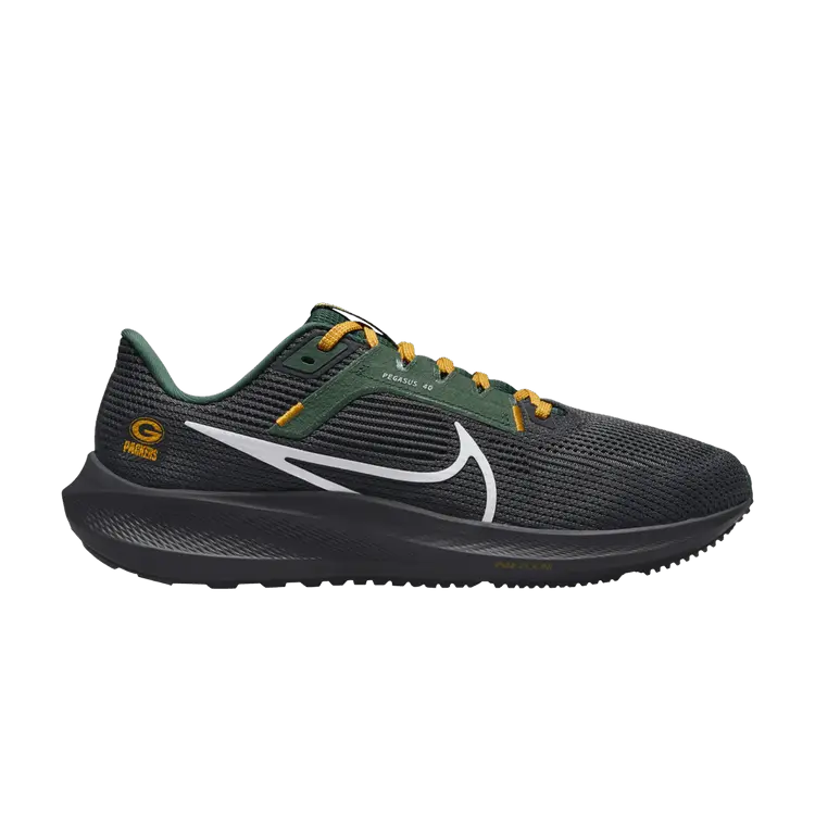 Кроссовки Nike NFL x Air Zoom Pegasus 40 'Green Bay Packers', черный
Кроссовки Nike NFL x Air Zoom Pegasus 40 'Green Bay Packers', черный