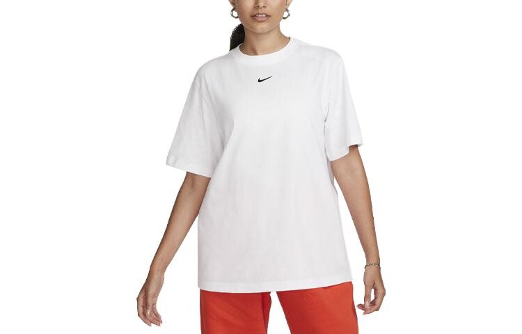 Одежда Футболка женская белая Nike
Одежда Футболка женская белая Nike