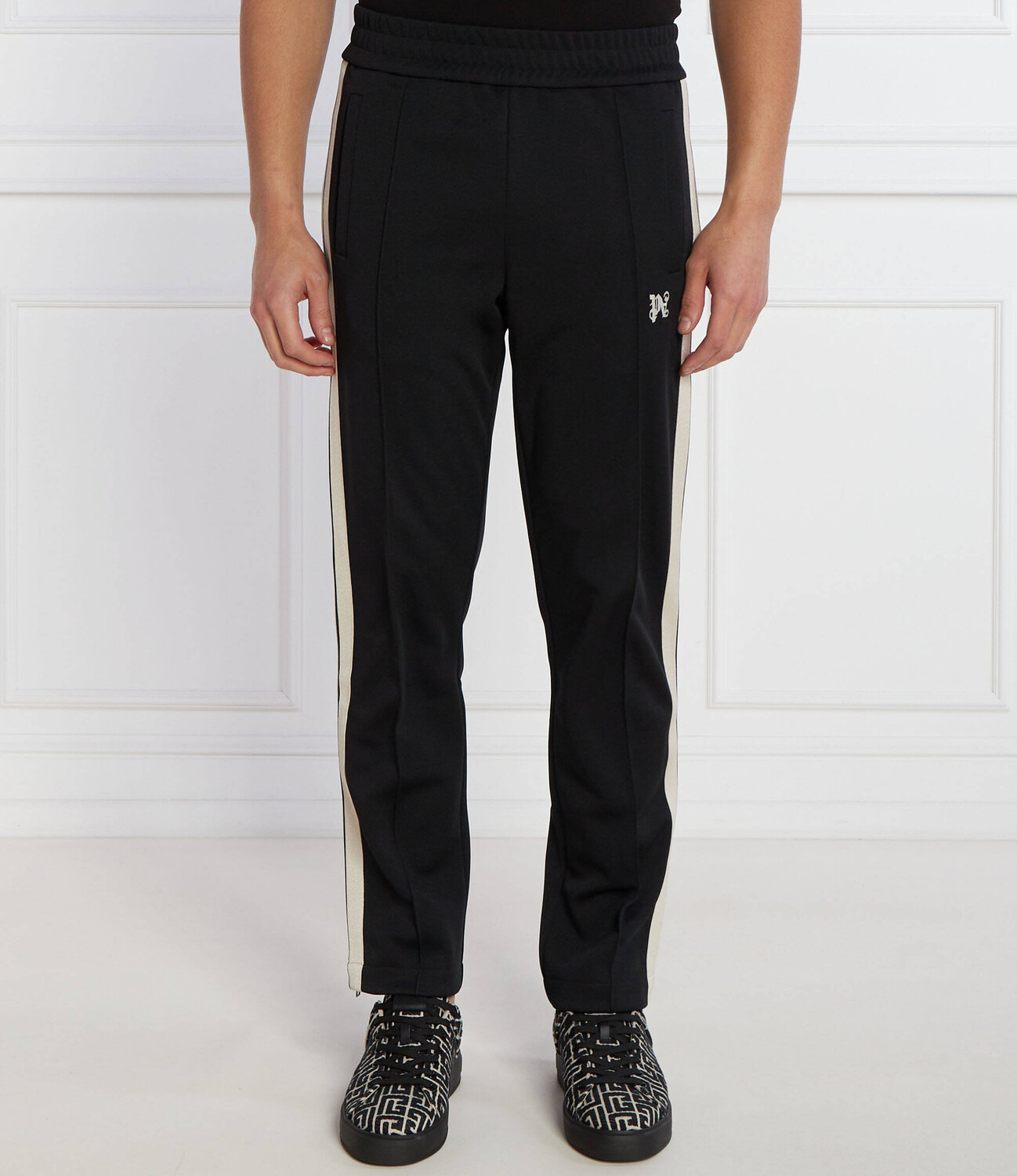 Спортивные брюки Palm Angels Regular Fit, черный
Спортивные брюки Palm Angels Regular Fit, черный