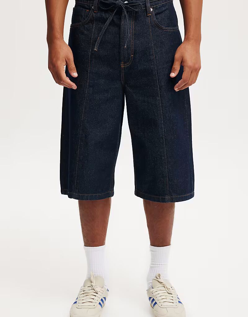 Cotton:On Очень мешковатые шорты с защипами синего цвета
Cotton:On Очень мешковатые шорты с защипами синего цвета