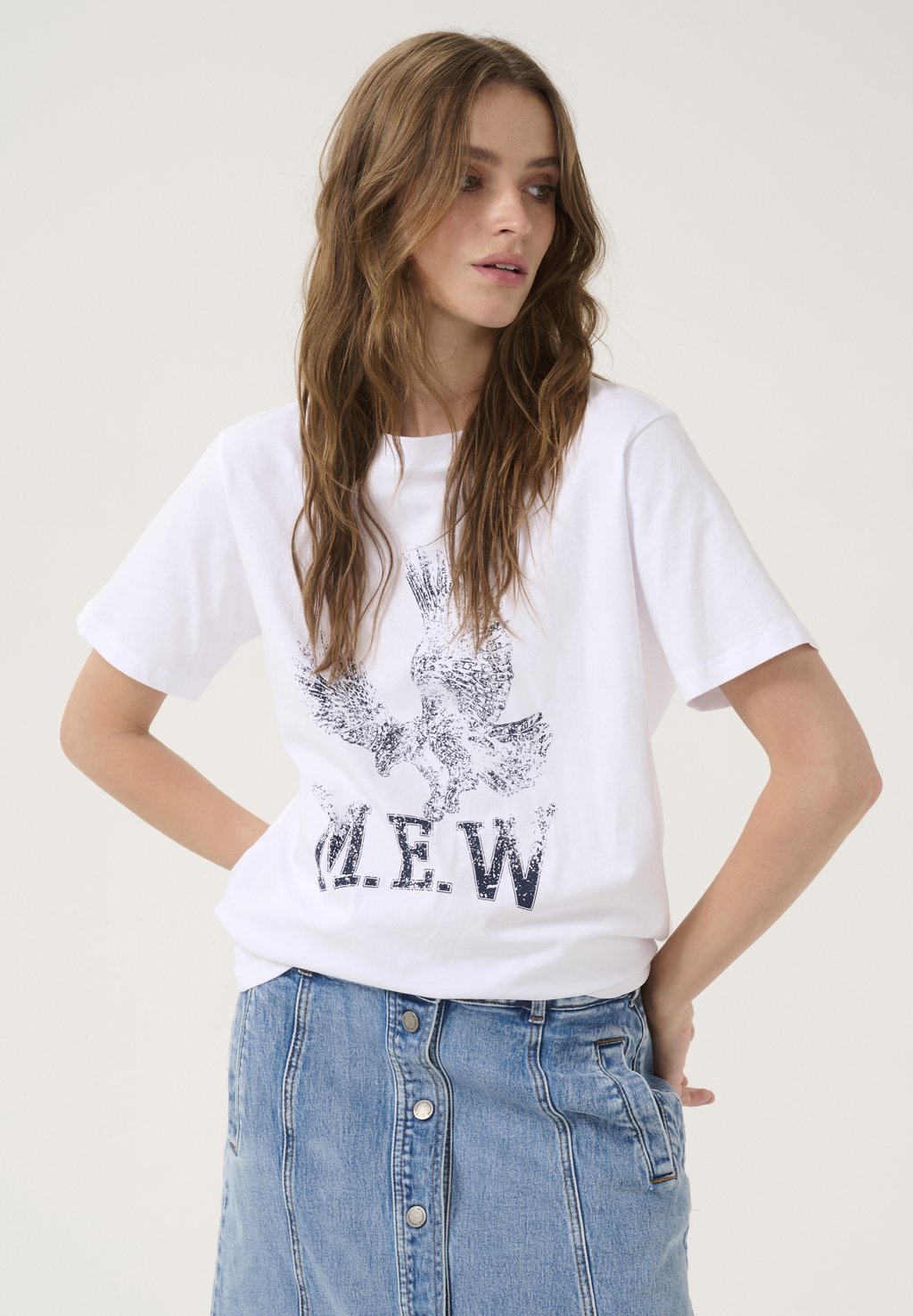 Футболка с принтом My Essential Wardrobe, молочный
Футболка с принтом My Essential Wardrobe, молочный