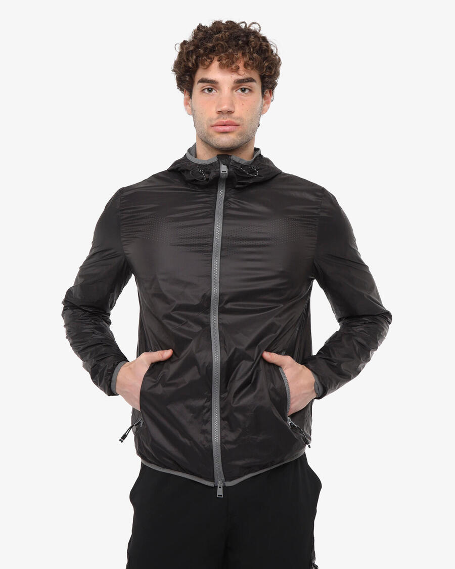 JAKED Мужская синтетическая фитнес-куртка черного и свинцового цвета
JAKED Мужская синтетическая фитнес-куртка черного и свинцового цвета