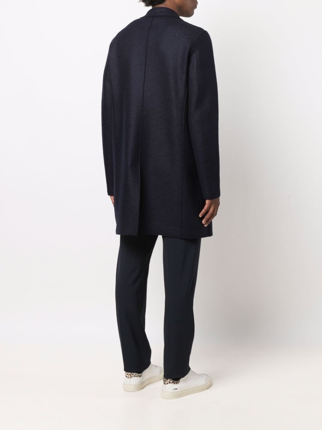 Harris Wharf London однобортное шерстяное пальто, синий
Harris Wharf London однобортное шерстяное пальто, синий