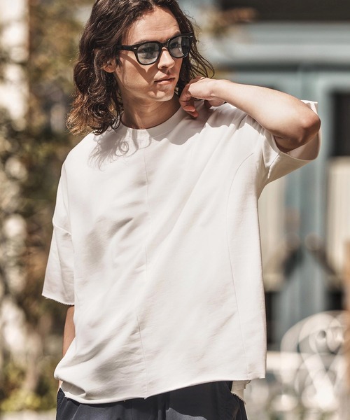 Футболка большого размера с обрезанными краями, бренд CAMBIO, цвет белый
Футболка большого размера с обрезанными краями, бренд CAMBIO, цвет белый