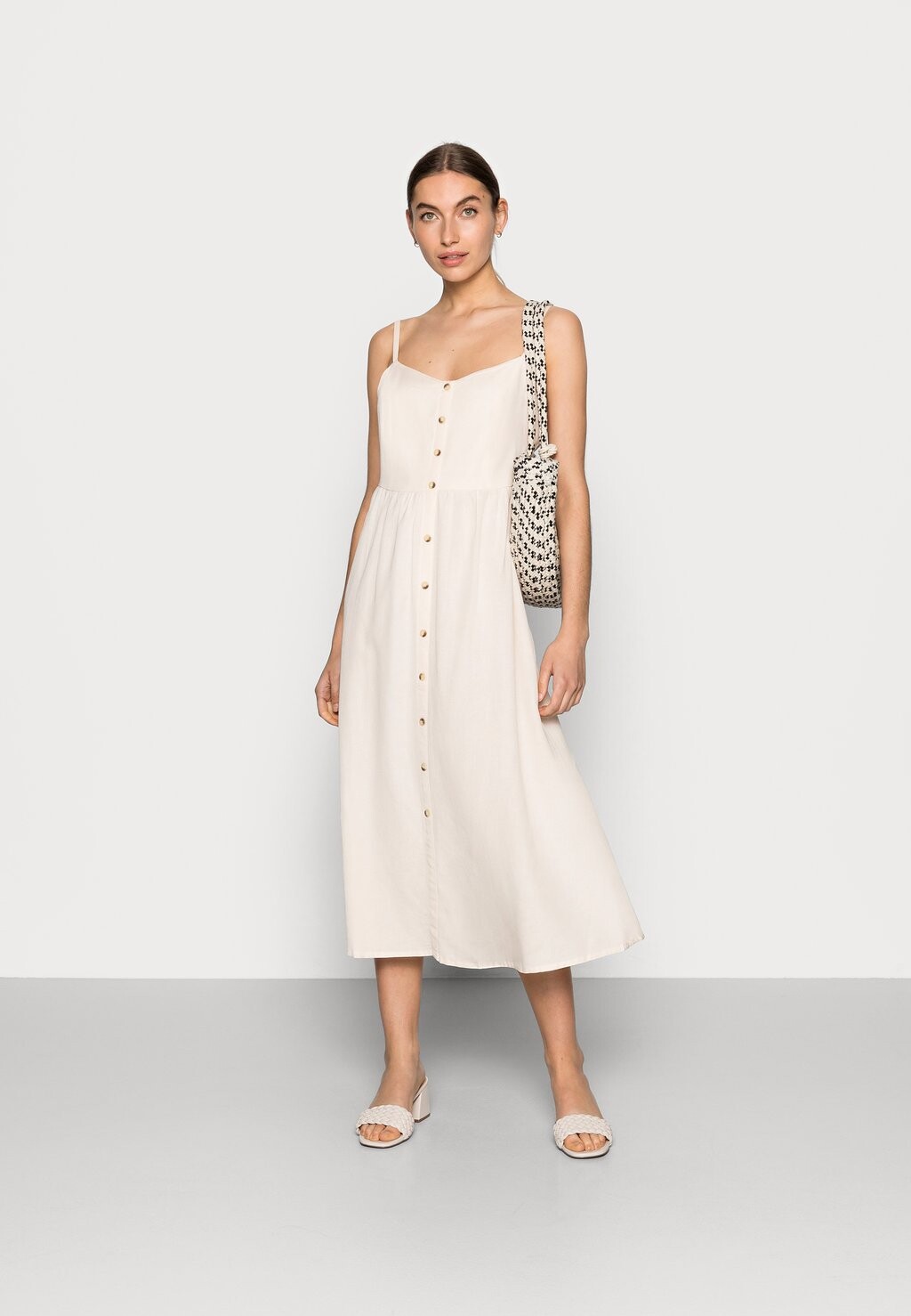 Платье-блузка LASCANA, белый
Платье-блузка LASCANA, белый