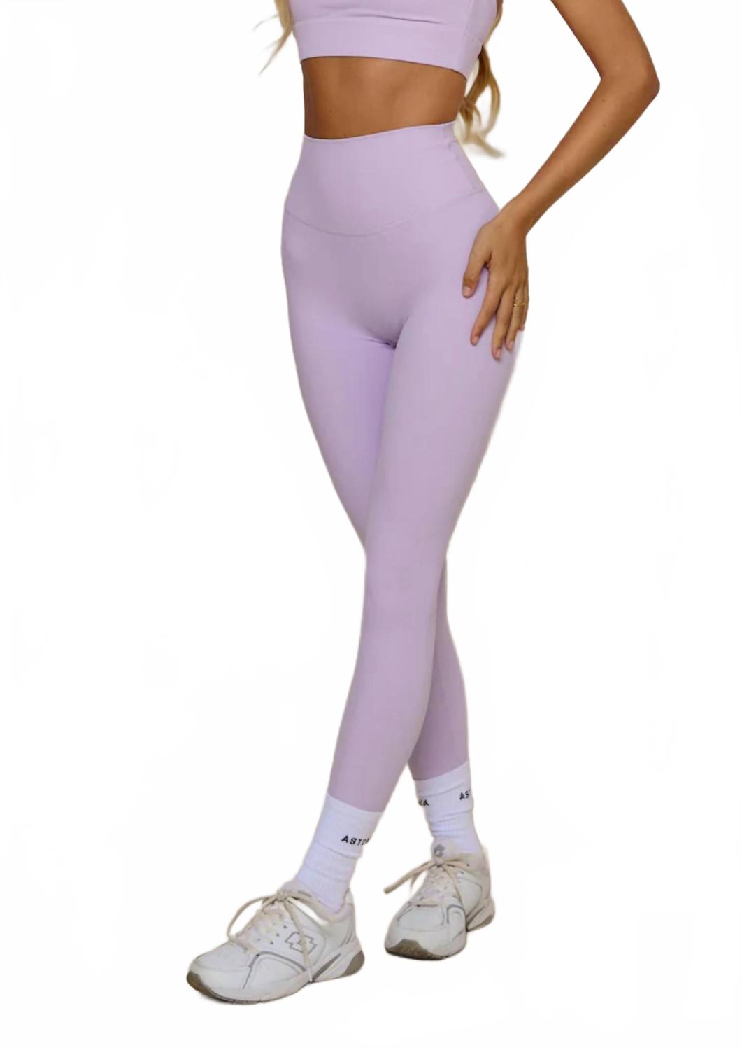 Спортивные леггинсы полной длины в фиолетовом цвете Astoria
Спортивные леггинсы полной длины в фиолетовом цвете Astoria