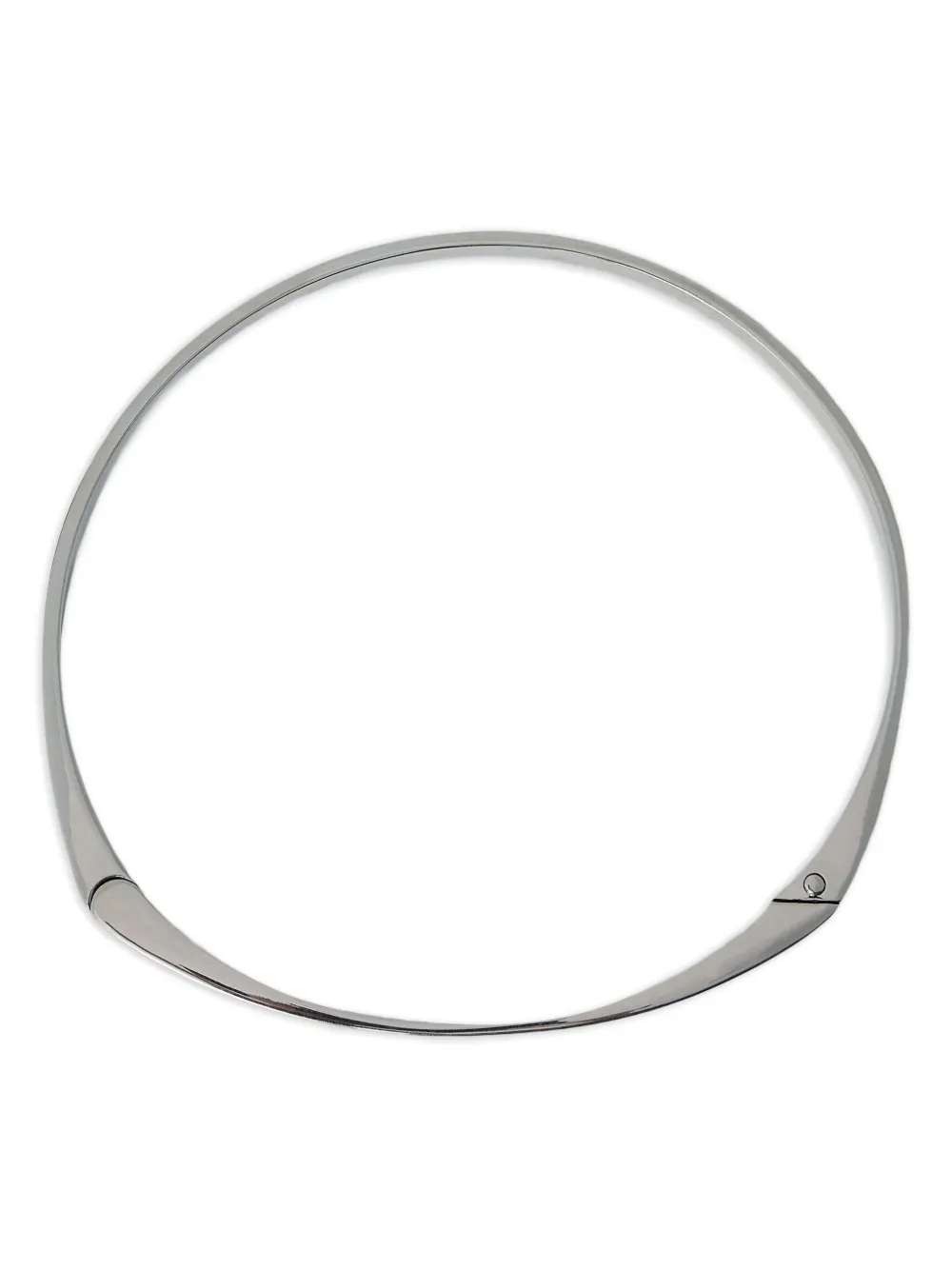 Фирменное ожерелье-ошейник Toteme, серебристый
Фирменное ожерелье-ошейник Toteme, серебристый