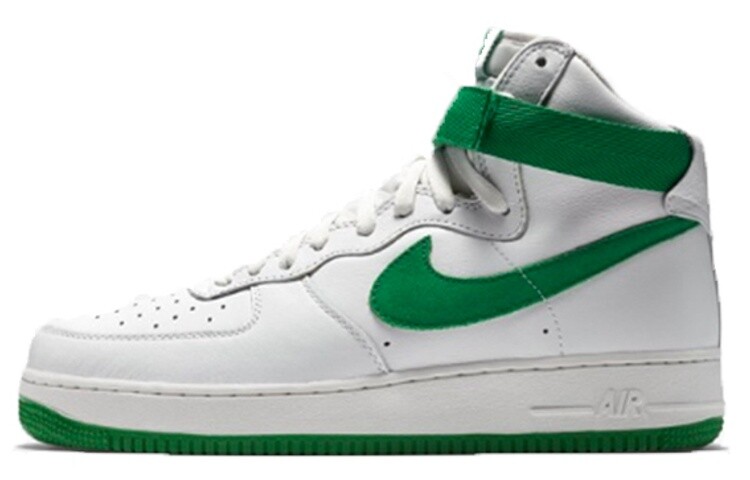 Кроссовки Nike Air Force 1 High Retro Qs 'Lucky Green'
Кроссовки Nike Air Force 1 High Retro Qs 'Lucky Green'