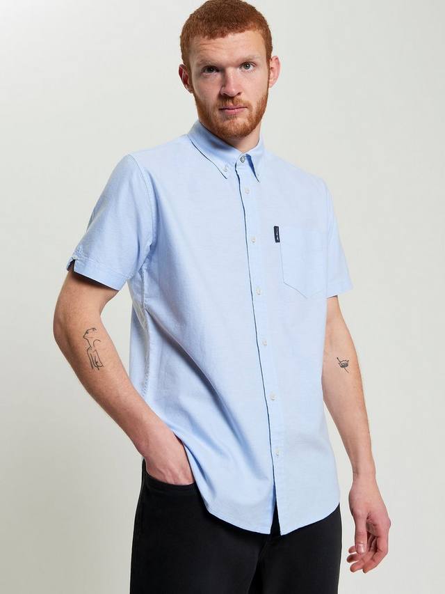 Сигнатурная рубашка из органического хлопка Regular Fit Ben Sherman, Sky
Сигнатурная рубашка из органического хлопка Regular Fit Ben Sherman, Sky