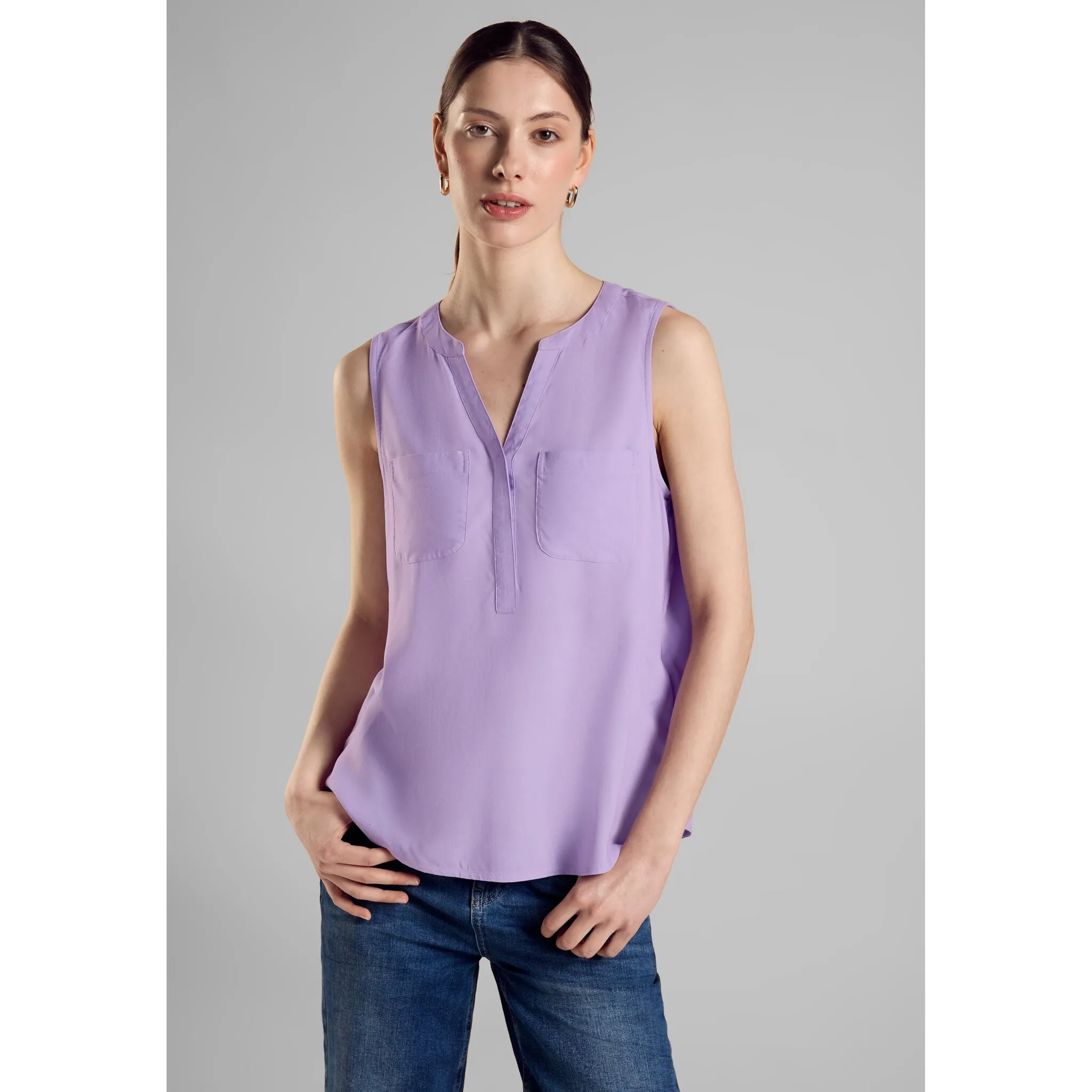 Блузка-топ STREET ONE из мягкой вискозы, цвет Smell Of Lavender
Блузка-топ STREET ONE из мягкой вискозы, цвет Smell Of Lavender