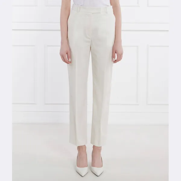 Брюки-Такарени классического кроя с добавлением шелка Boss, экрю
Брюки-Такарени классического кроя с добавлением шелка Boss, экрю