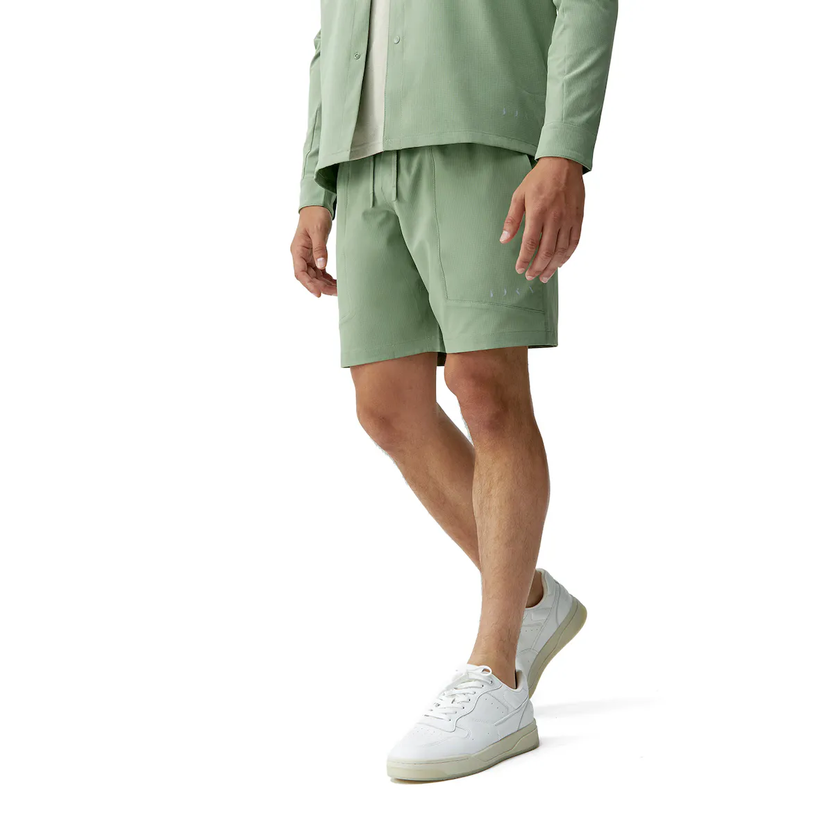 Мужские шорты Rhein Born Living Yoga, мятный зеленый
Мужские шорты Rhein Born Living Yoga, мятный зеленый