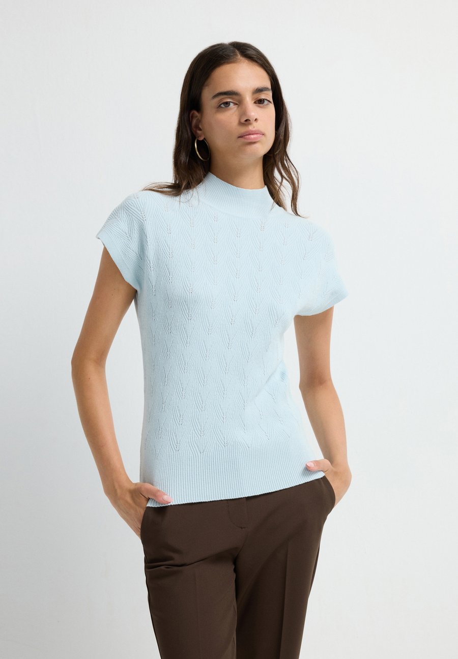 Блуза adL Blouse, Blue
Блуза adL Blouse, Blue