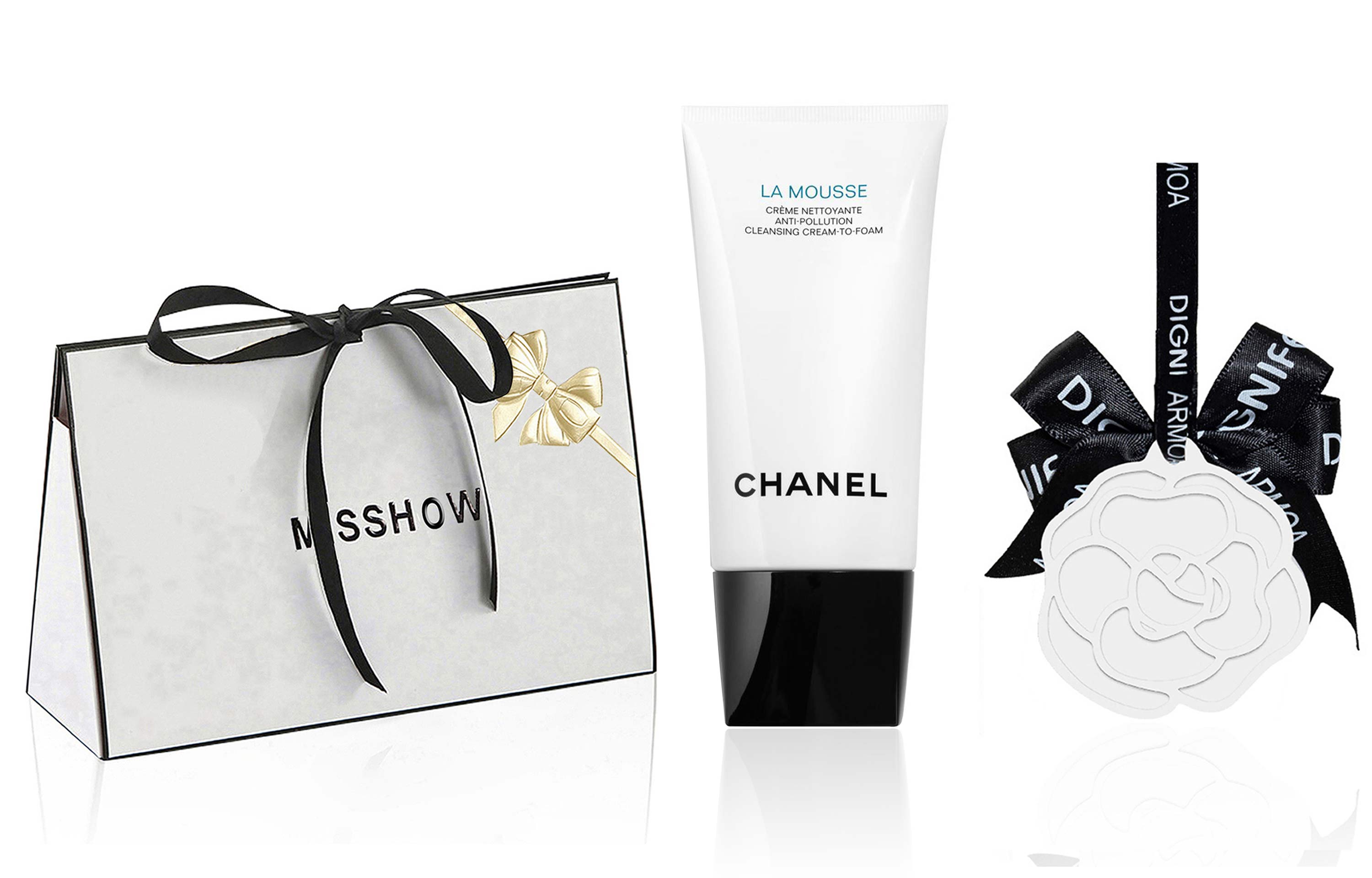 CHANEL Очищающее средство для умывания Camellia Hydrating Unisex
CHANEL Очищающее средство для умывания Camellia Hydrating Unisex