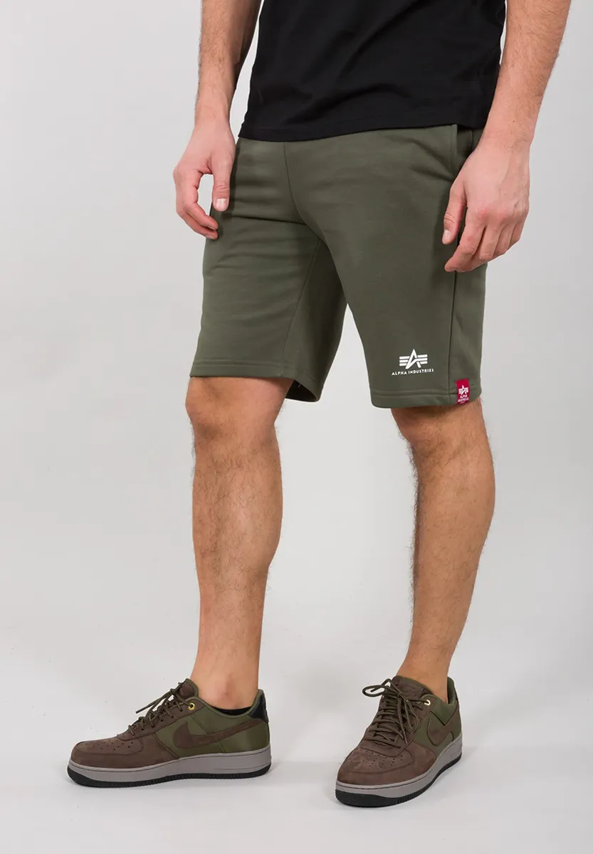Толстовки Alpha Industries " Alpha Industries Мужчины - Шорты с большими буквами короткие", оливковый
Толстовки Alpha Industries " Alpha Industries Мужчины - Шорты с большими буквами короткие", оливковый