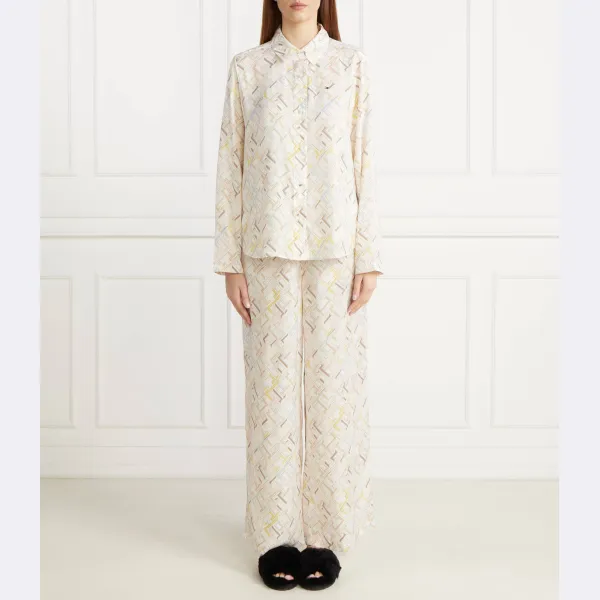 Пижама стандартного кроя Ls Tommy Hilfiger, бежевый
Пижама стандартного кроя Ls Tommy Hilfiger, бежевый