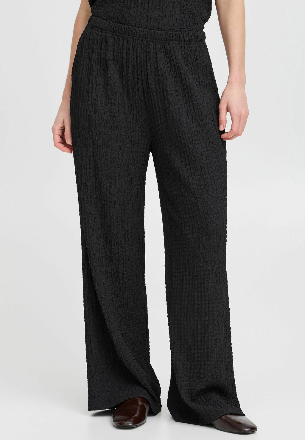 Брюки BYUMMI b.young by Zalando, черный
Брюки BYUMMI b.young by Zalando, черный