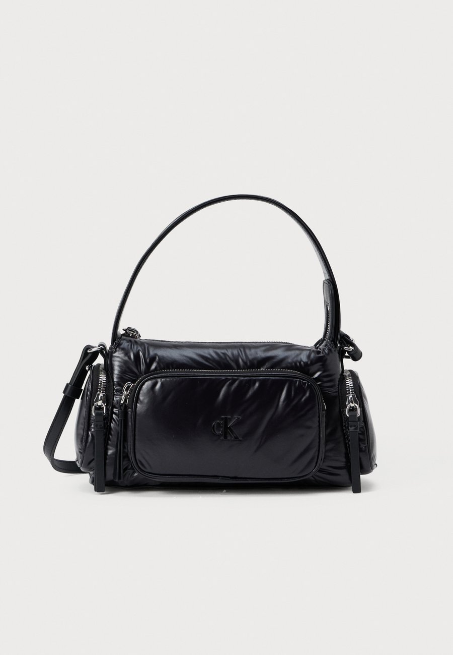 Сумка Calvin Klein POCKET SHINY SMALL BAG, Black
Сумка Calvin Klein POCKET SHINY SMALL BAG, Black