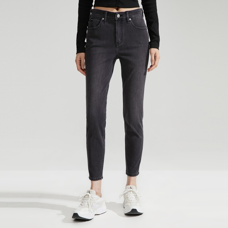 Джинсы-скинни женские Calvin Klein Jeans с высокой талией и потертостями, темно-серый
Джинсы-скинни женские Calvin Klein Jeans с высокой талией и потертостями, темно-серый