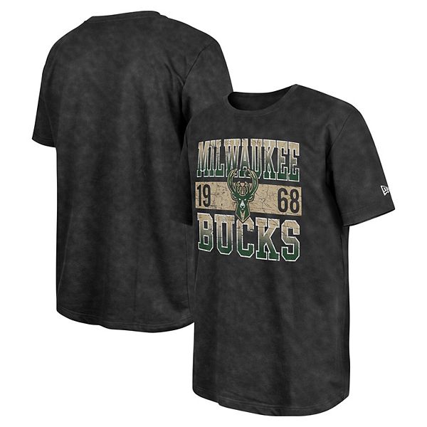 Мужская черная футболка milwaukee bucks oversized enzyme washed New Era
Мужская черная футболка milwaukee bucks oversized enzyme washed New Era