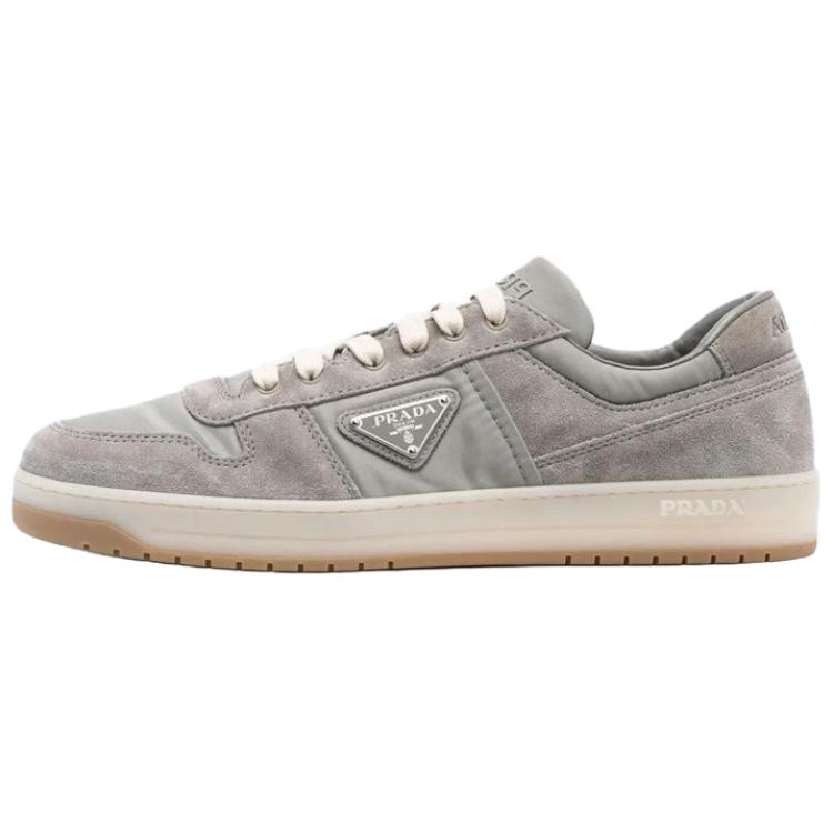 PRADA Кроссовки Downtown Low top для скейтбординга мужские серые
PRADA Кроссовки Downtown Low top для скейтбординга мужские серые