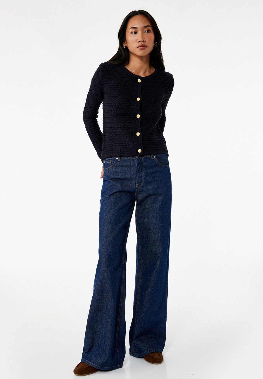 Кардиган Koton BUTTONED, Dark Blue
Кардиган Koton BUTTONED, Dark Blue