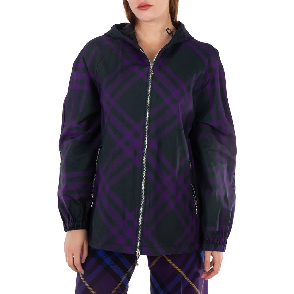 Куртка с капюшоном в клетку Burberry, Vine Ip Check
Куртка с капюшоном в клетку Burberry, Vine Ip Check