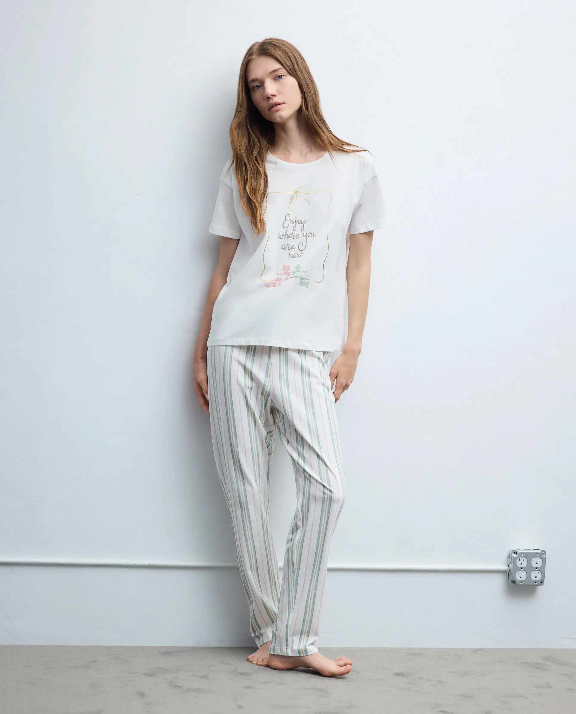 Женские длинные пижамные штаны с принтом Easy Wear, желто-зеленый
Женские длинные пижамные штаны с принтом Easy Wear, желто-зеленый