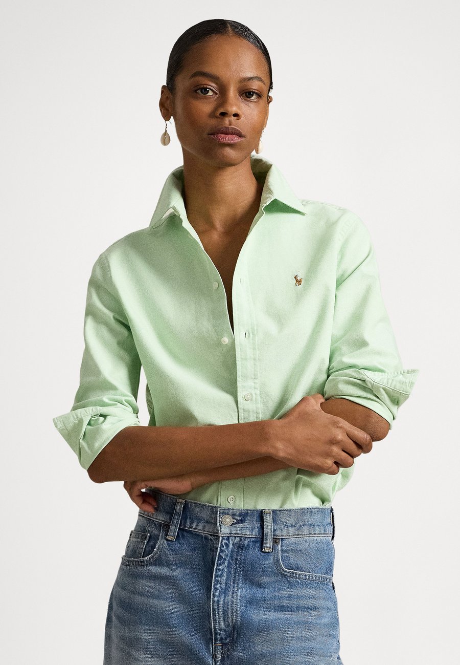 Блуза Polo Ralph Lauren CLASSIC LONG SLEEVE BUTTON FRONT SHIRT, Lime Drop/Green
Блуза Polo Ralph Lauren CLASSIC LONG SLEEVE BUTTON FRONT SHIRT, Lime Drop/Green