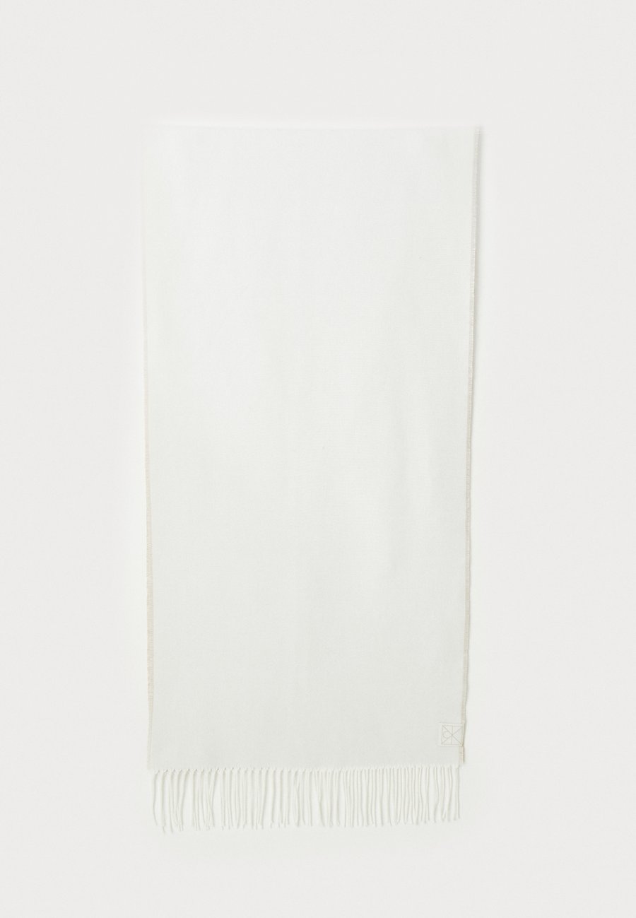 Шарф Calvin Klein UNISEX, White/Chateau/White
Шарф Calvin Klein UNISEX, White/Chateau/White