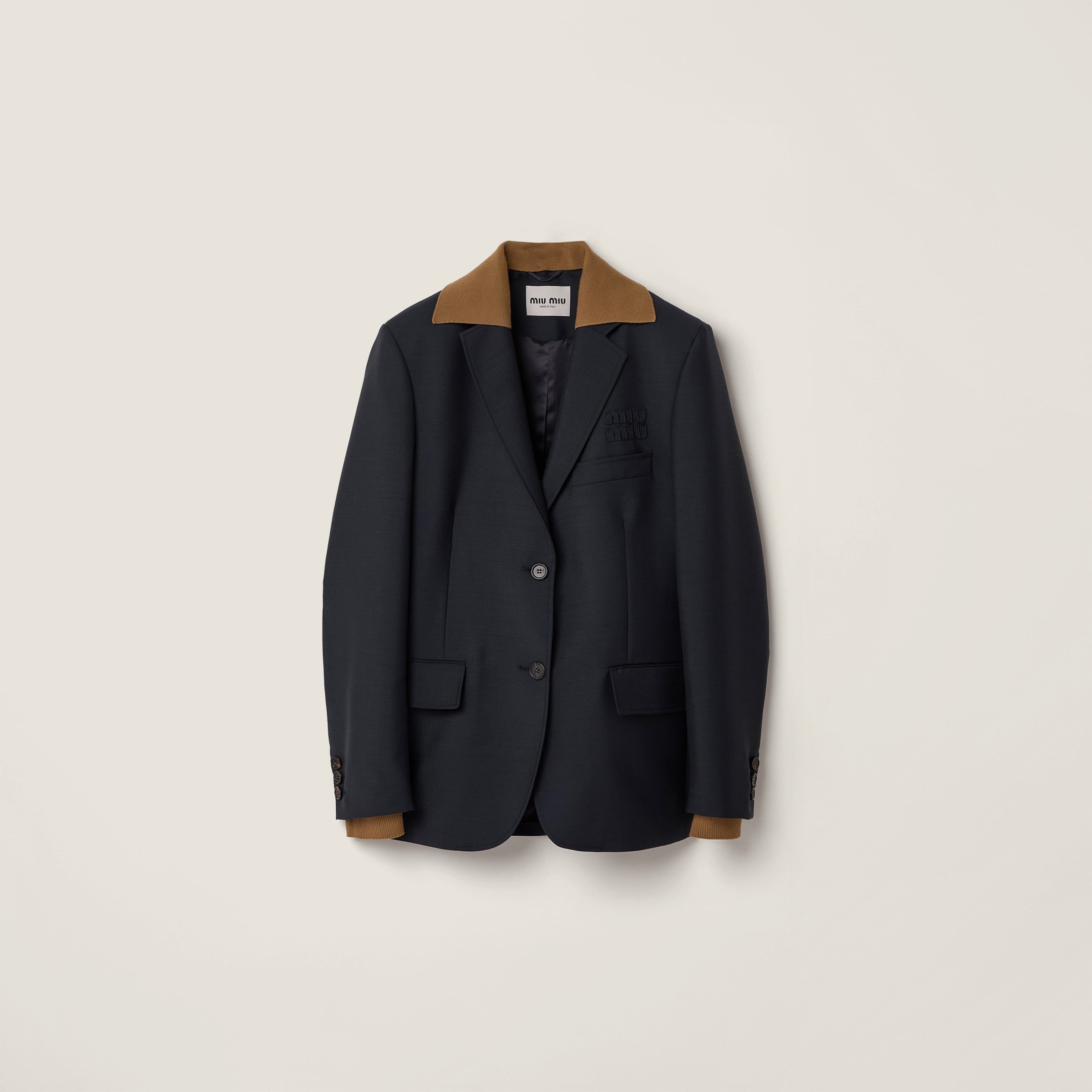 Однобортный пиджак из мохера козленка MIU MIU, синий
Однобортный пиджак из мохера козленка MIU MIU, синий