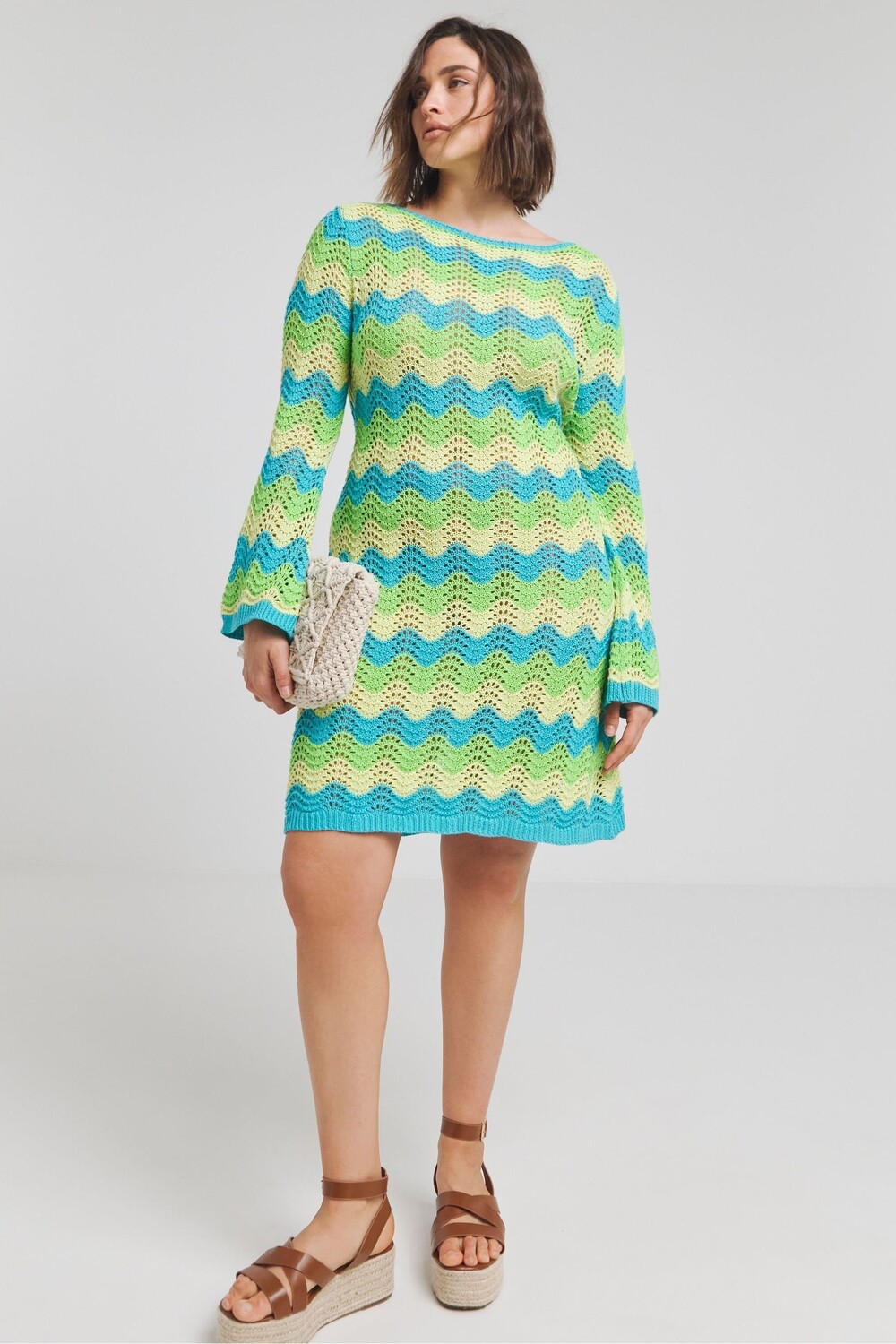 Красочное мини-платье с длинными рукавами связанное крючком Simply Be, синий
Красочное мини-платье с длинными рукавами связанное крючком Simply Be, синий