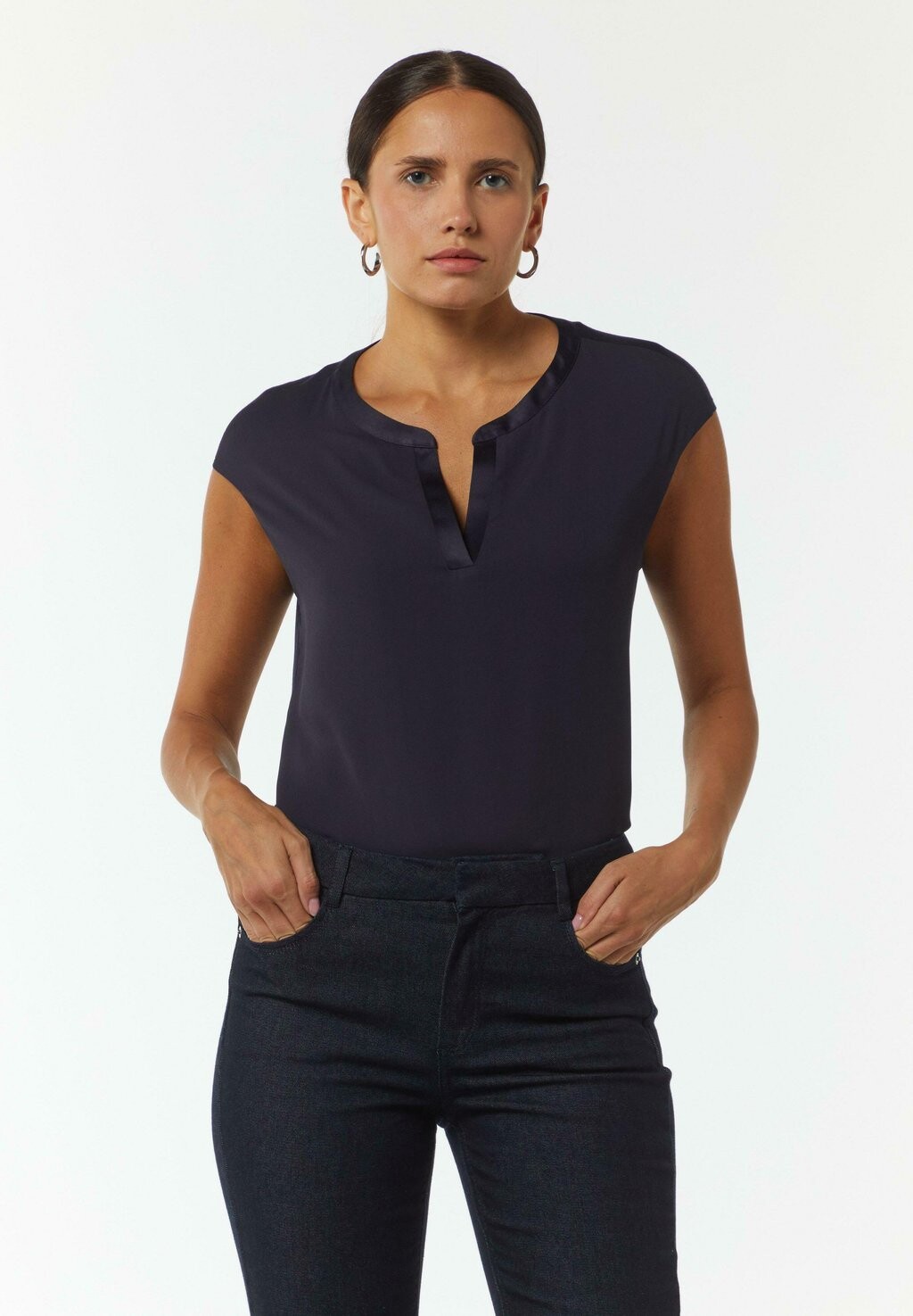 Базовая футболка KANTEN comma, темно-синий 
Базовая футболка KANTEN comma, темно-синий